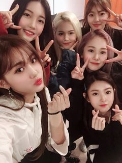 EVERGLOW (에버글로우)