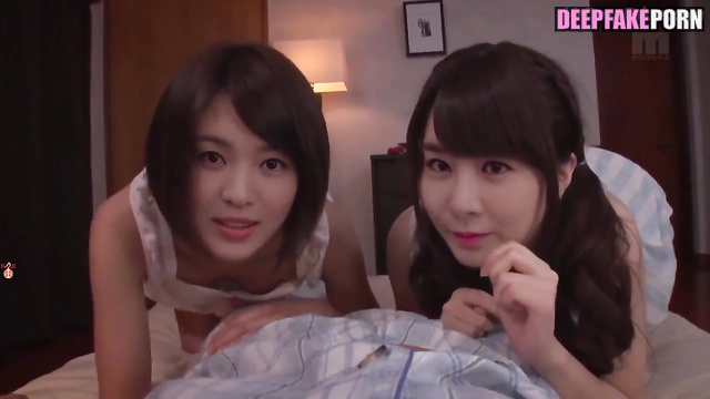 Threesome sex scene with Yoo In-na and Song Hye-kyo  유인나 송혜교