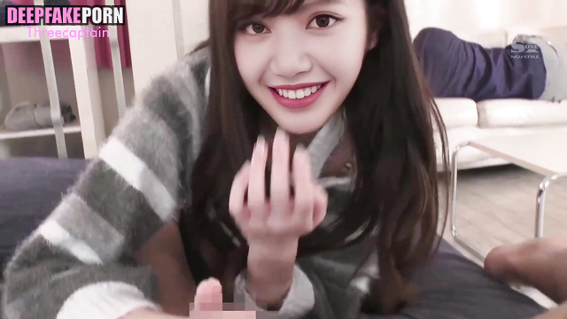 Adult Lisa jerks off her boyfriend's hairy cock (성인 리사 블랙핑크) [PREMIUM]