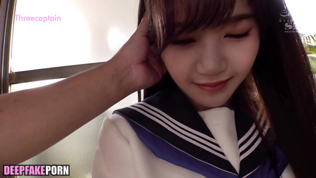 Teen schoolgirl Lisa's (BLACKPINK) nipples licked (진짜 가짜 리사) [PREMIUM]