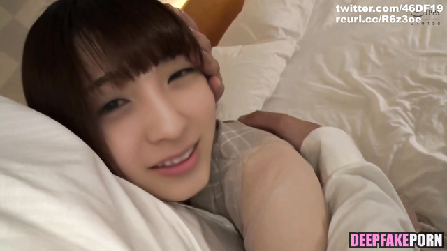 Ozono Momoko checks the depth of her throat 大園桃子乃木坂46ジェイポップ [PREMIUM]