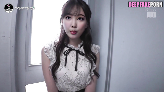 Fake Nayeon TWICE takes part in a porn shoot (本物の偽物トゥワイス) [PREMIUM]