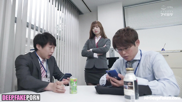 Sexy babe Nanami Hashimoto cute blowjob (橋本 奈々未 乃木坂46)