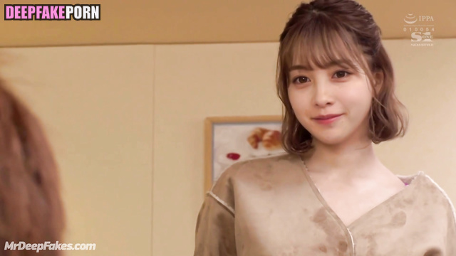 Kanna Hashimoto sex scenes in cafe // 橋本 環奈 ディープフェイク