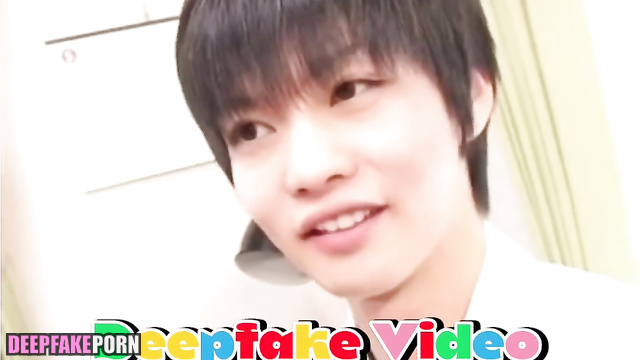 Fake Chenle NCT sucks his best friend's cock / 딥페이크 천러 엔시티