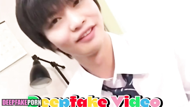 Fake Chenle NCT sucks his best friend's cock / 딥페이크 천러 엔시티