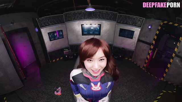 IU fetish sex scene in space (fantastic costume) // 아이유 섹스 테이프