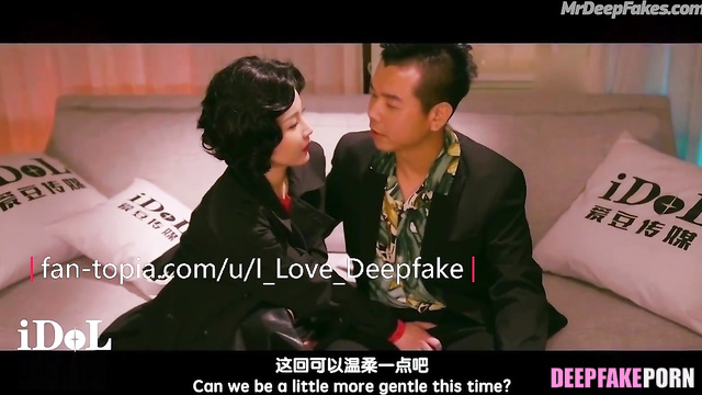 Hot milf Gao Ye sucked dick to builder, fake // 高叶 家庭性爱录像带