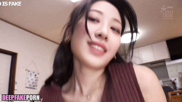 / LOONA / Real Fake / Furry pussy Yves gets wet with cum (이브 이달의 소녀) [PREMIUM]