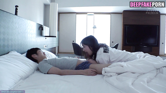 HKT48 - Tanaka Miku sucks boyfriend's cock while he sleeps (ヌード 田中美久) [PREMIUM]