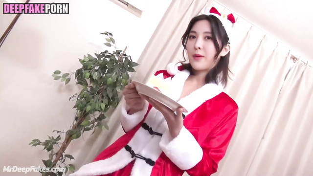 Gulinazha licking dick in cream - real cool porn (古力娜扎 换脸)