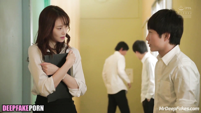 He bet he fucks Moon Chae-Won - adult tape / 문채원 연예인 섹스