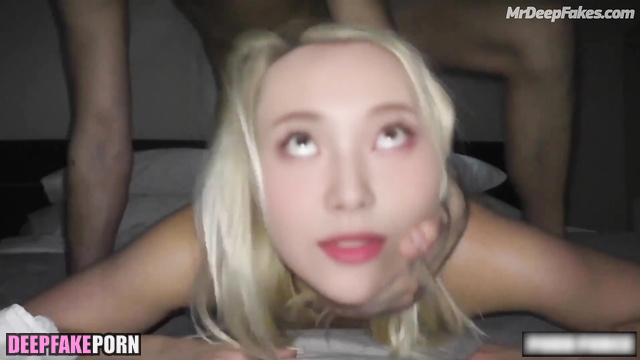 진솔 JinSoul cums only when she gets fucked hard 이달의 소녀 LOONA 섹스 sex