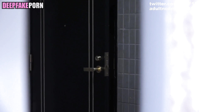 She is handcuffed, Riho Yoshioka face swap - 吉岡里帆 アダルトビデオ [PREMIUM]