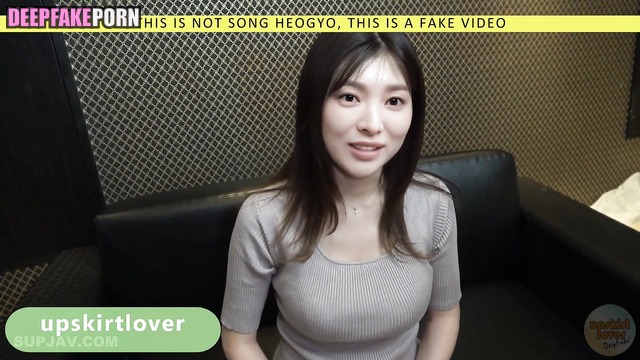 Sexy korean bitch Song Hye-kyo making deep, hot blowjob / 송혜교 딥 페이크 포르노