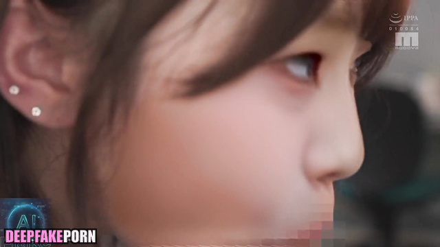 Chuu, LOONA is a dirty schoolgirl, blowjob sex scene - 츄 이달의 소녀