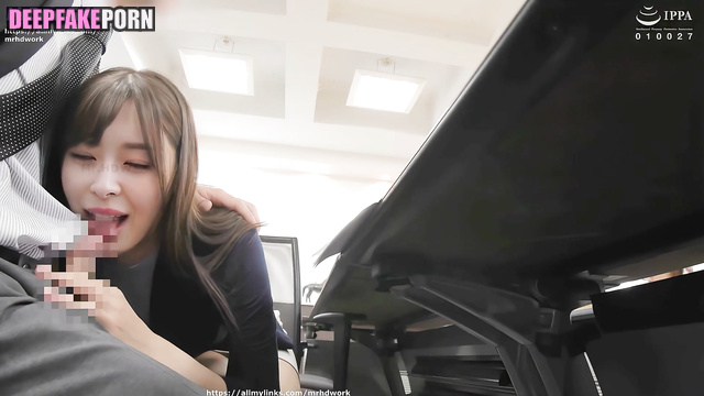 Nara 권나라 gets distracted by big dick sex scene 섹스 장면 HELLOVENUS 헬로비너스