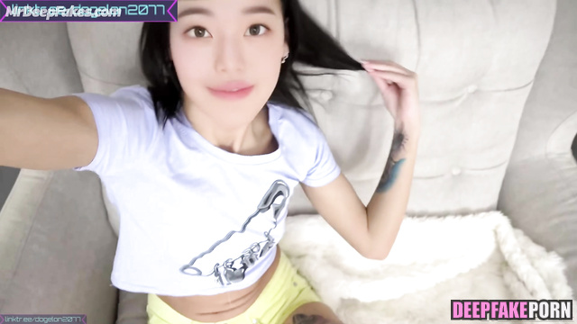 セクシーアイドル Sexy idol Wonyoung leaves me VERY satisfied with her IVE アイヴ