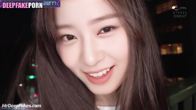 Crazy threesome with strangers from promenade / Minju A.I. アイズワン 本物の偽物