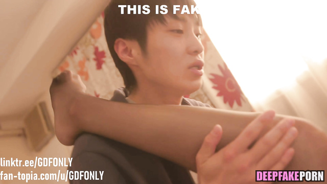 Korean 韓国語 singer つうぃ Tzuyu needs relax after hard day トゥワイス TWICE [PREMIUM]