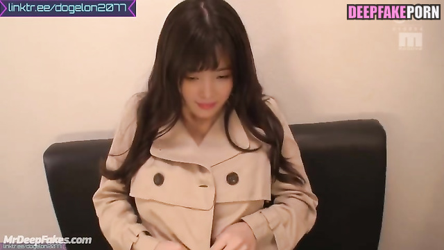 IU 아이유 satisfies me all naked with her handjob face swap 얼굴 스왑