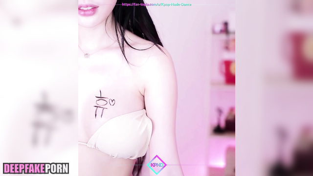 Minju dancing in bikini after pool - real fake (アイズワン セレブのセックス) [PREMIUM]