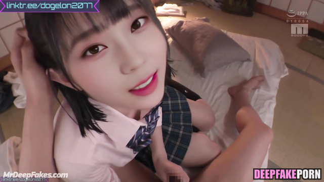 Slutty k-pop schoolgirl Winter (aespa) wants love (윈터 딥러닝 프로그램)