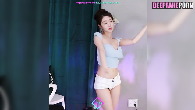 Busty girl danced in her room - Minnie face swap (민니 진짜 가짜) [PREMIUM]