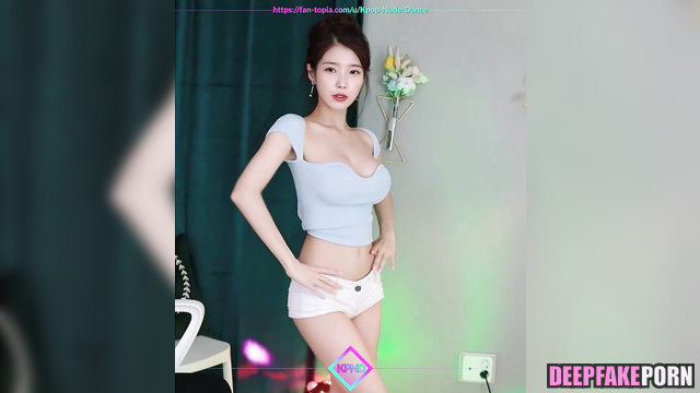 Sexy student IU danced at home - rea fake (아이유 딥페이크 영상) [PREMIUM]