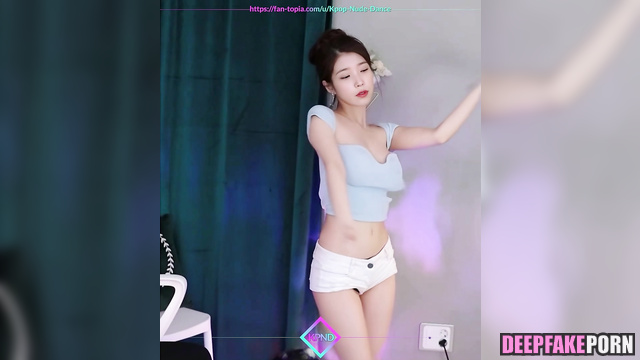 Sexy student IU danced at home - rea fake (아이유 딥페이크 영상) [PREMIUM]