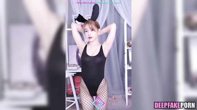 Fishnets made this hot dance of IU 아이유 even better 딥페이크 deepfake[PREMIUM]