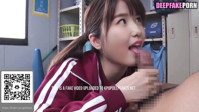 Fake blowjob by sporty Hitomi Honda AKB48 (本田仁美 フェイクポルノ)