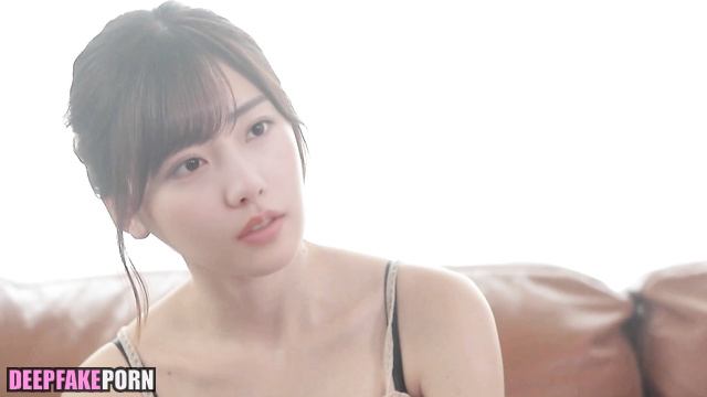 Doggystyle on the leather sofa, fake Zhang Jiani / 张嘉倪 性爱录像带 [PREMIUM]