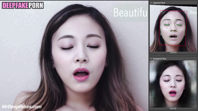 The cute face of K-pop idol Tzuyu is in front of you (トゥワイス 偽アプリ)