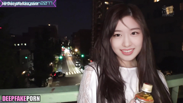 Yujin threesome sex, babe was picked up on the roof, ai - アイズワン 本物の偽物