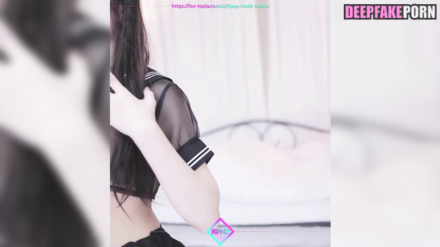 Irene 아이린 is 섹시한 아이돌 sexy idol with so HOT dance skill Red Velvet 레드벨벳 [PREMIUM]