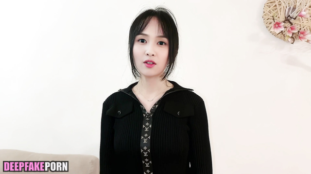 Bai Lu sucking small cock - hot adult video / (白鹿 性爱录像带) [PREMIUM]