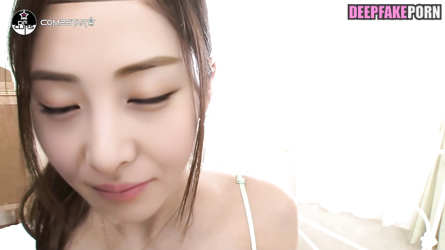 ルセラフィム LE SSERAFIM Passionate sex with excited Huh Yunjin 情熱的なセックス [PREMIUM]