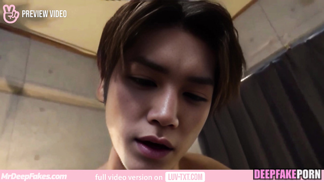 딥페이크 NCT 엔시티 Deepfake porn Taeyong 태용 chills himself with cute guy