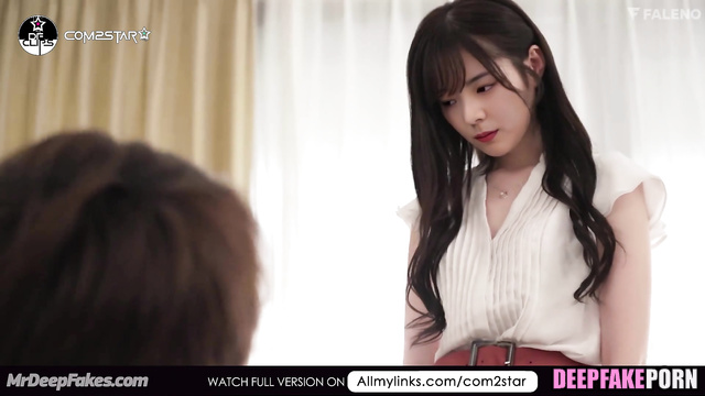 Blowjob at business meeting - Lia deepfake video // (리아 있지)