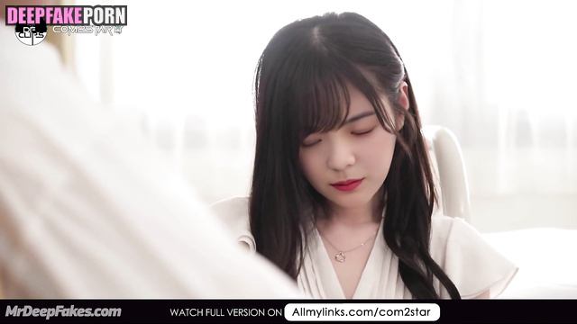 Blowjob at business meeting - Lia deepfake video // (리아 있지)