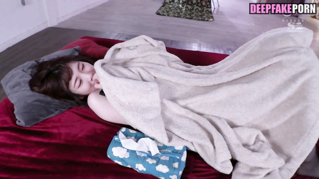 Sudden foursome at first date with fake Suzy (수지 미쓰에이) [PREMIUM]