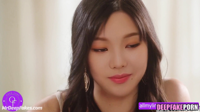 카리나 에스파 Karina having awesome time with new lover (close ups sex scenes)