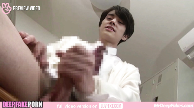 K-pop ケー・ポップ star Jake has to show his cock to his boss ENHYPEN エンハイフン