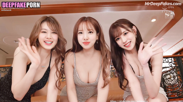 性別 Mina x サナ Sana x Nayeon are fighting for attention sex トゥワイス TWICE