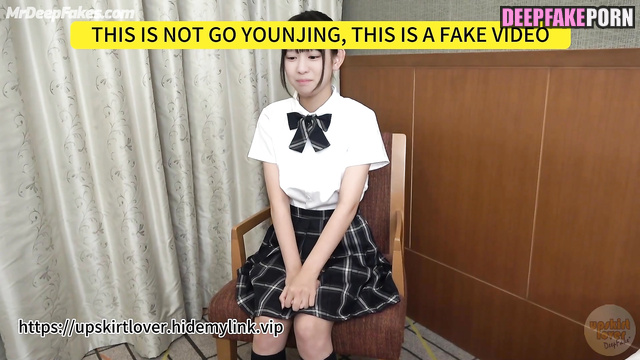 Schoolgirl trying doggystyle, Go Youn-Jung adult video (고윤정 연예인 섹스)