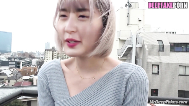 (遠藤 さくら 乃木坂46) Endo Sakura fucked after roof walking // real fake