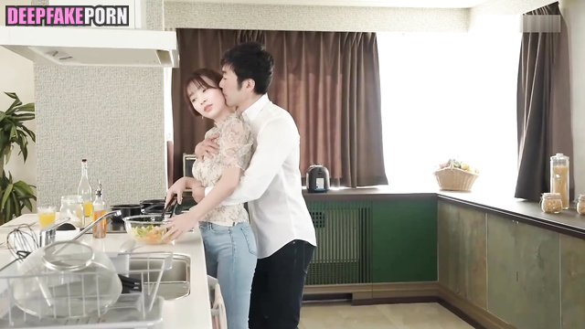 Prelude at a kitchen, Suzu Hirose 広瀬すず 本物の偽物 and guy from dating site ai