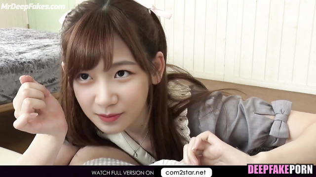 Kazuha (葉/カズハ 本物の偽物) deepfake video / little lady wanna suck your dick