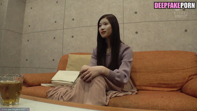 Sudden neighbor visit turned into fuck / トゥワイス 本物の偽物 Sana face swap [PREMIUM]